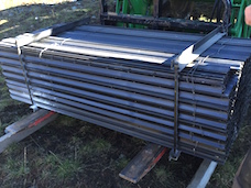 New Zealand Fencing Solutions - G008E Heavy Duty Cattle Yard Gate 2.7m 